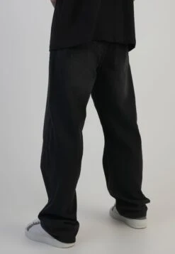 SikSilk Loose Fit Jeans Black -Modern Men Wear Shop SS 28668 3
